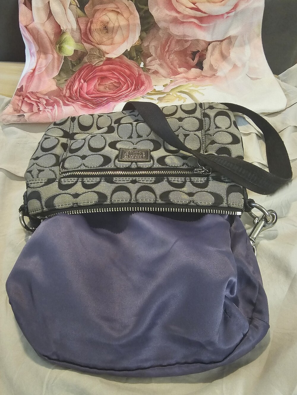 Coach Signature Poppy Crossbody Bag - Picture 6 of 7